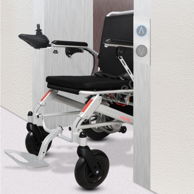 Wholesales Price Portable Folding Electric Wheelchair Motorized Power Wheelchair